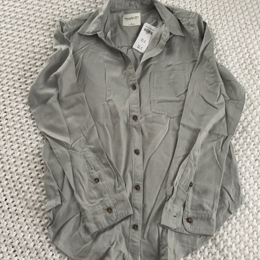A&F button down shirt